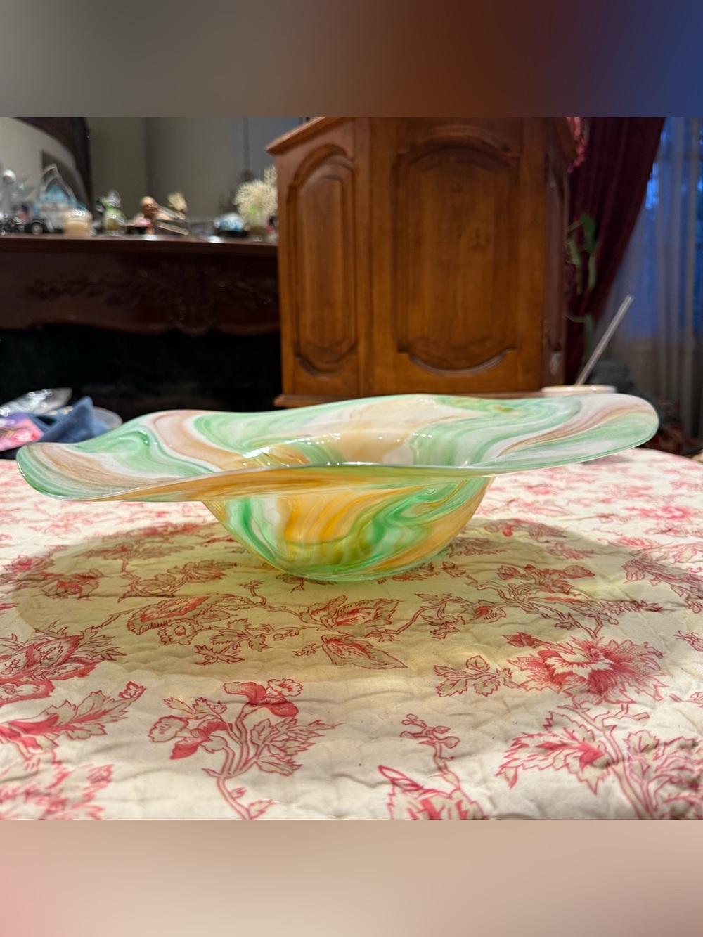 Beautiful Hand-Blown Italian Murano Glass Art Bowl - Green & Yellow Swirl